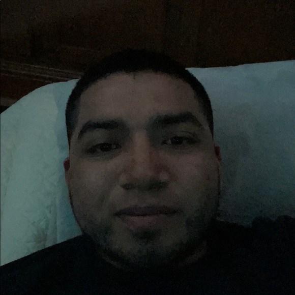 Meet your Posher, Fernando - Picture 1 of 1